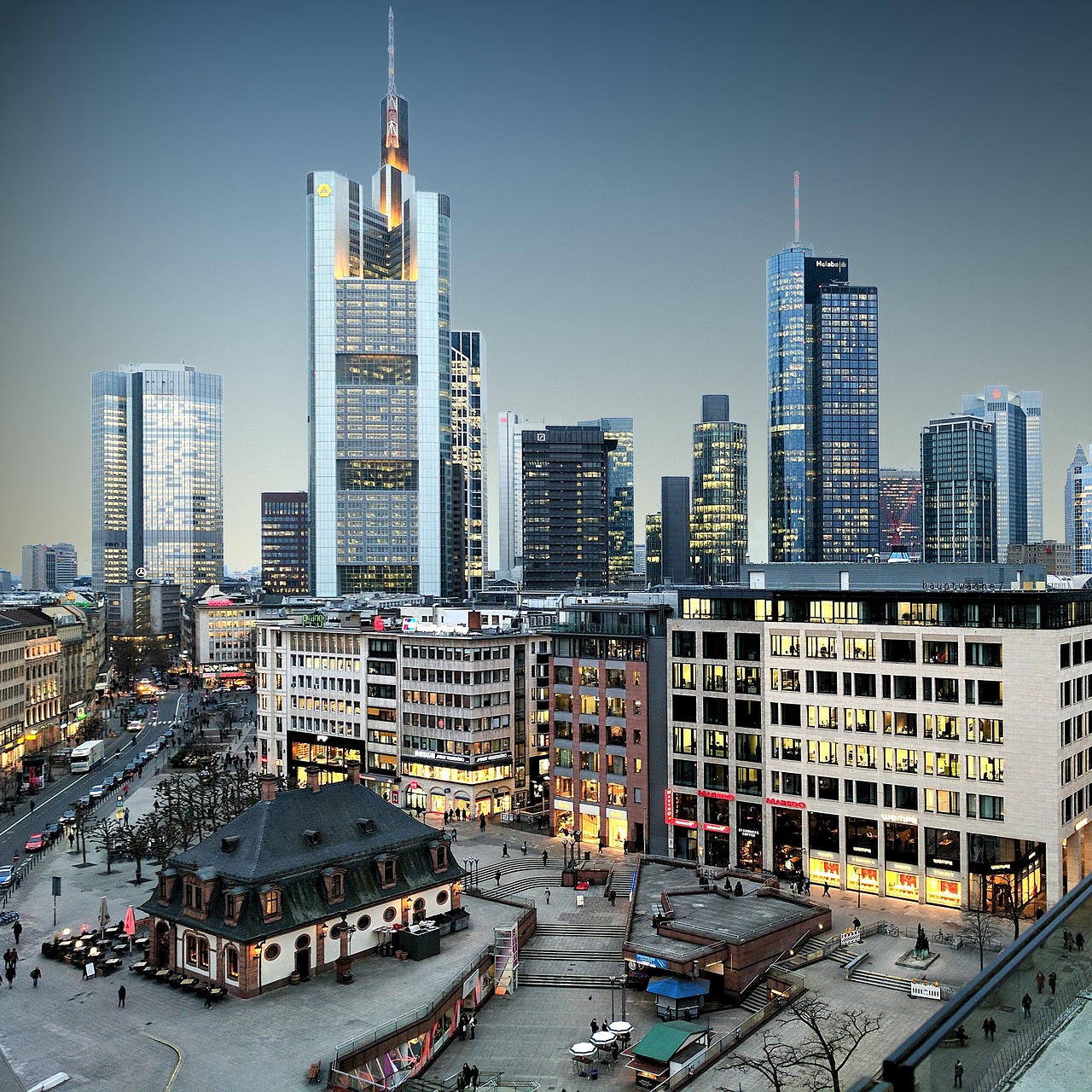 Germany, frankfurt am main, frankfurt — Plan Ahead with Check Payment Dates and Amounts
