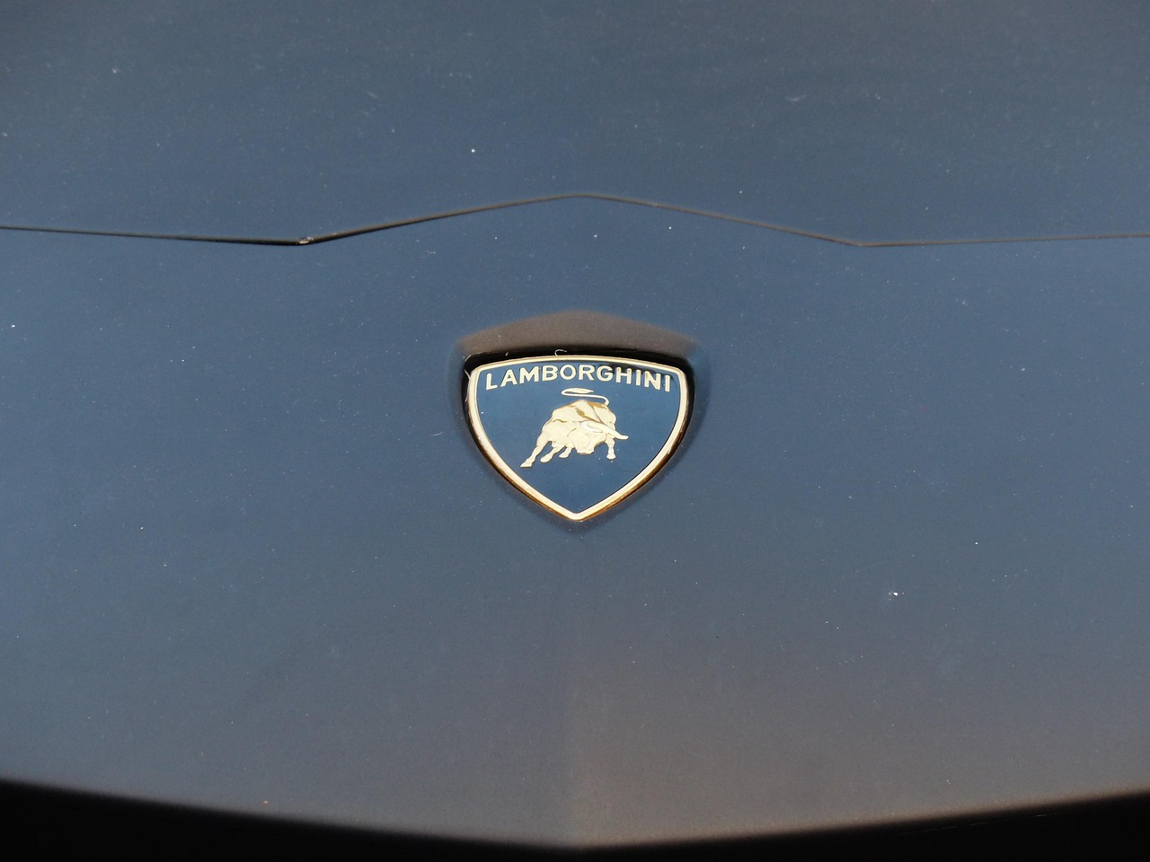 Lamborghini, car brand, brand — Take the strain away from dating and meet girls easily